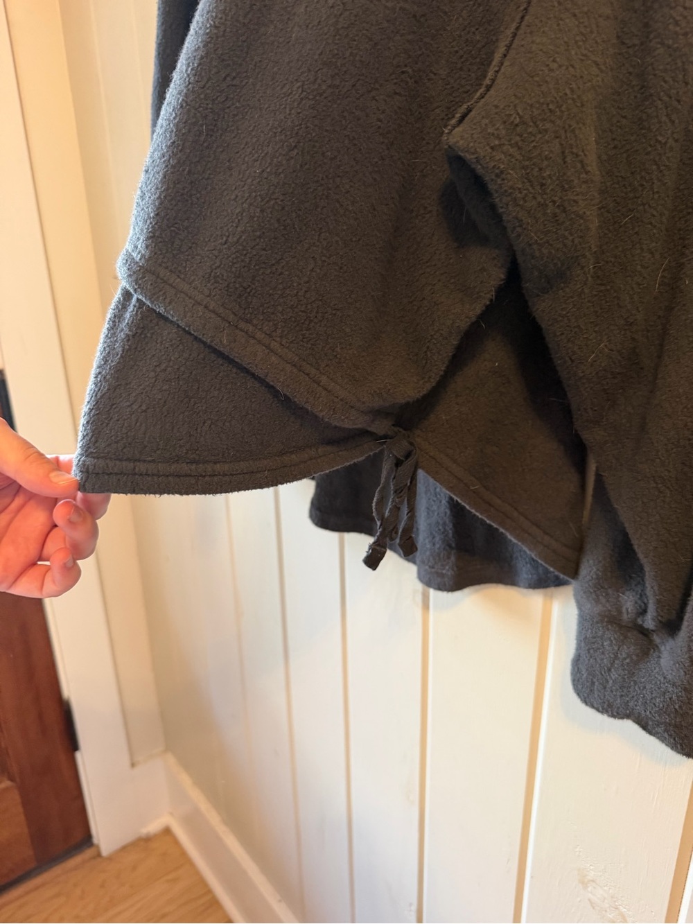 Free People Charcoal Gray Oversized Sweatshirt, Side Ties, Oversized, Size XL - Picture 4 of 8